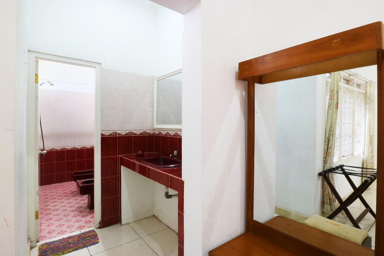 Villa Madani Paragajen Екстериор снимка