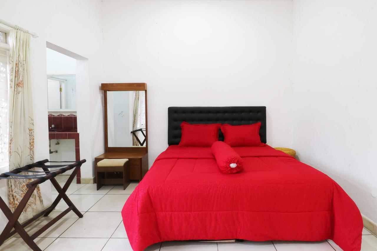 Villa Madani Paragajen Екстериор снимка