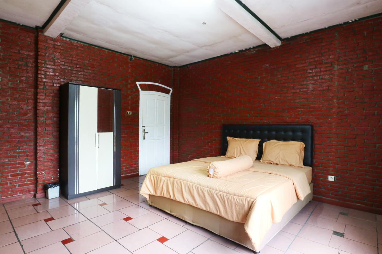 Villa Madani Paragajen Екстериор снимка