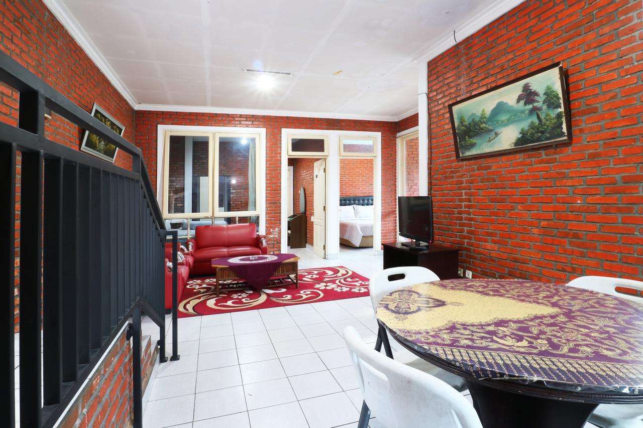 Villa Madani Paragajen Екстериор снимка