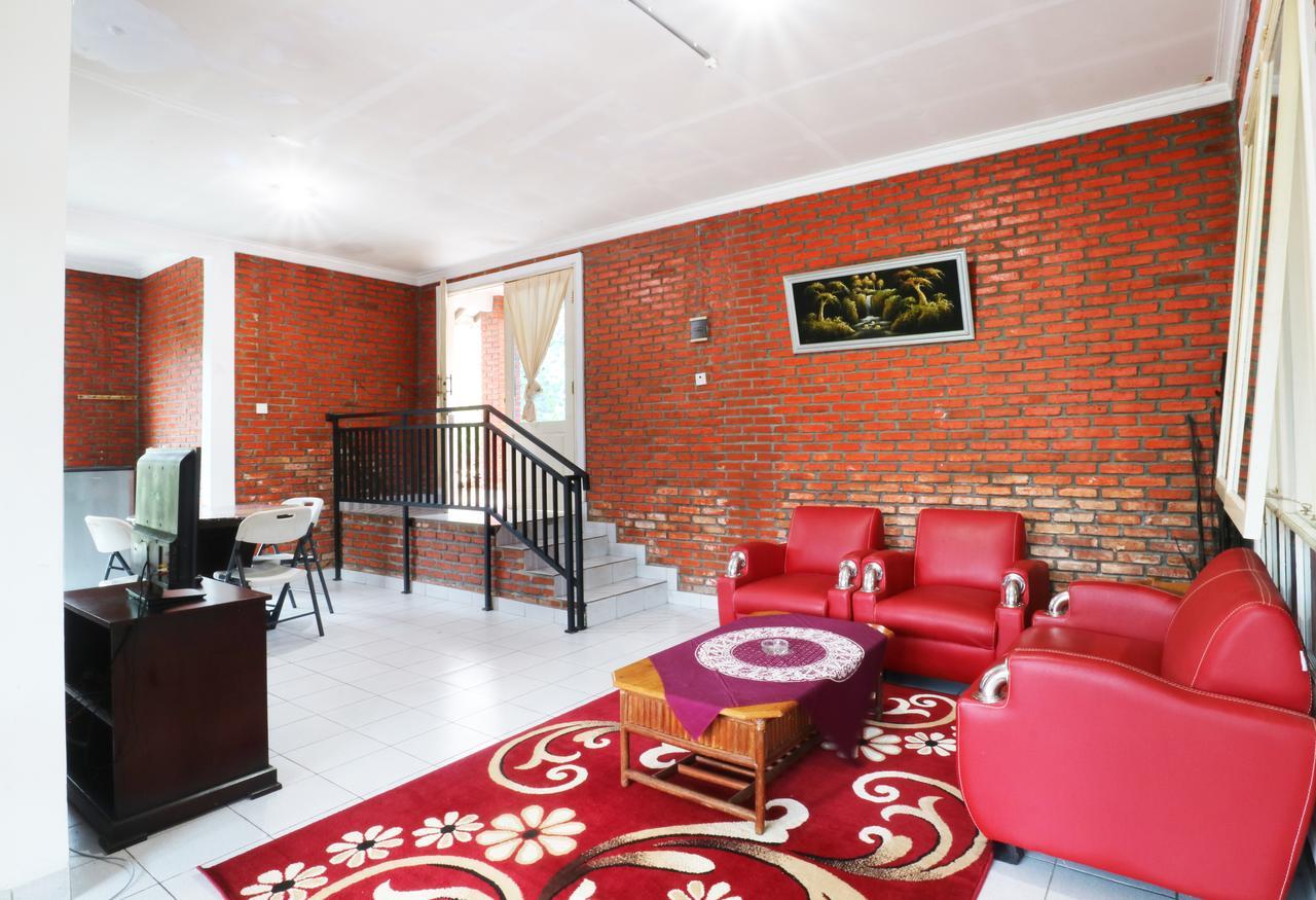 Villa Madani Paragajen Екстериор снимка