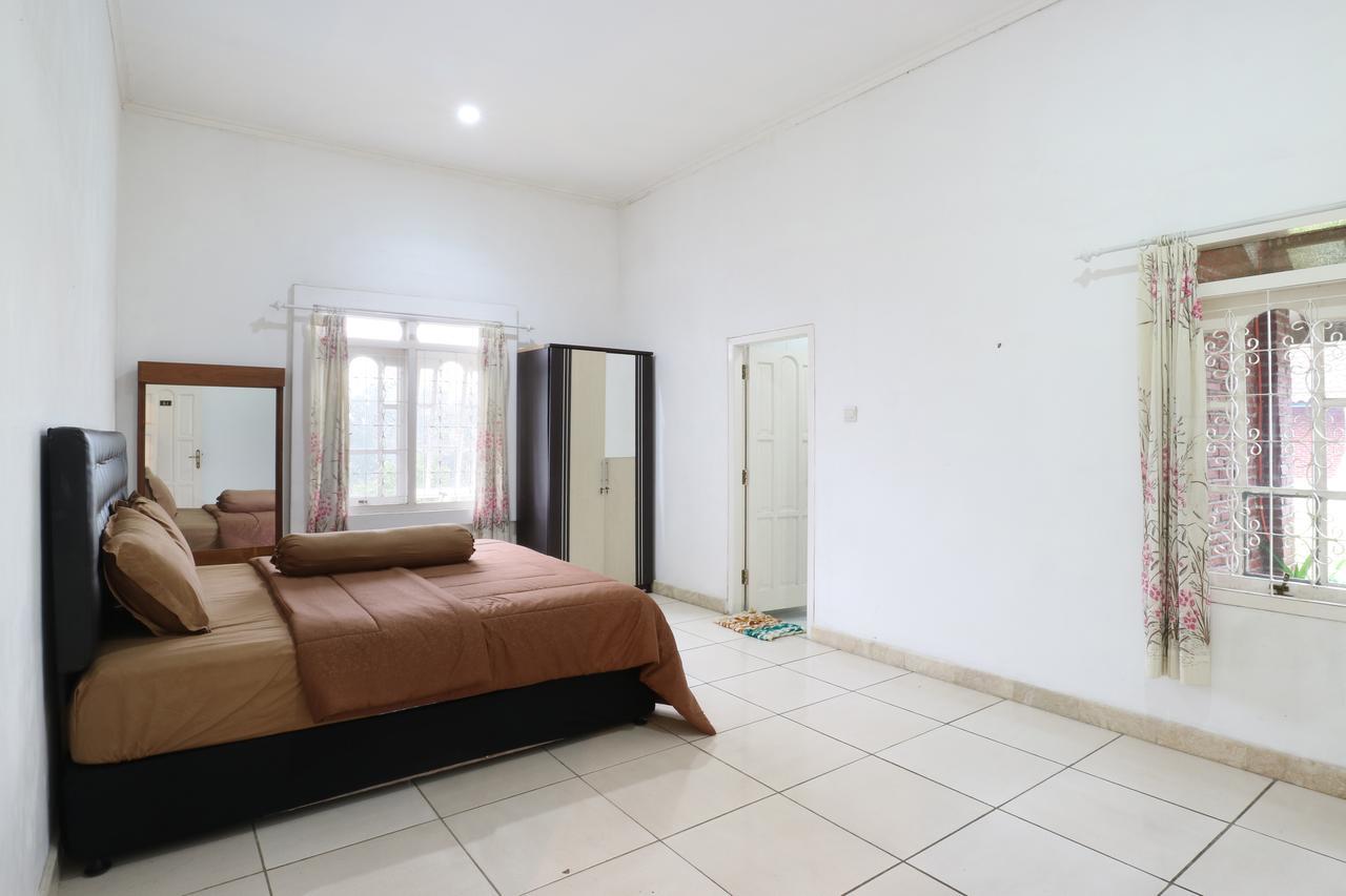 Villa Madani Paragajen Екстериор снимка