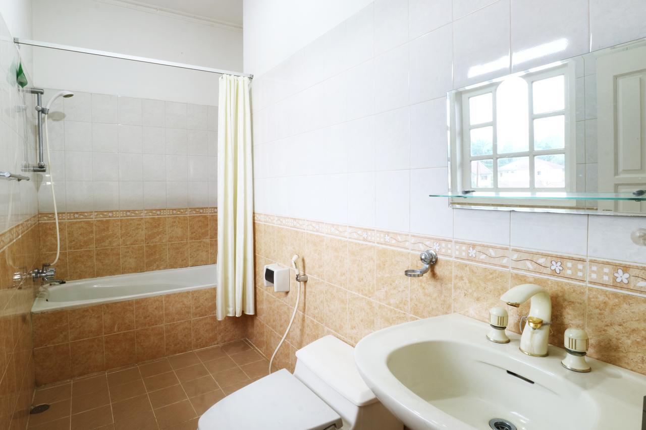 Villa Madani Paragajen Екстериор снимка