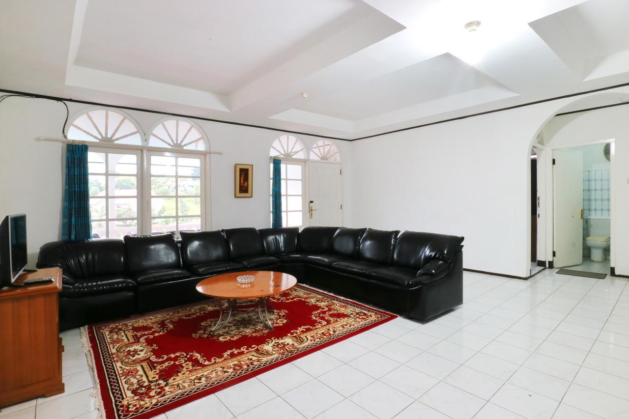 Villa Madani Paragajen Екстериор снимка