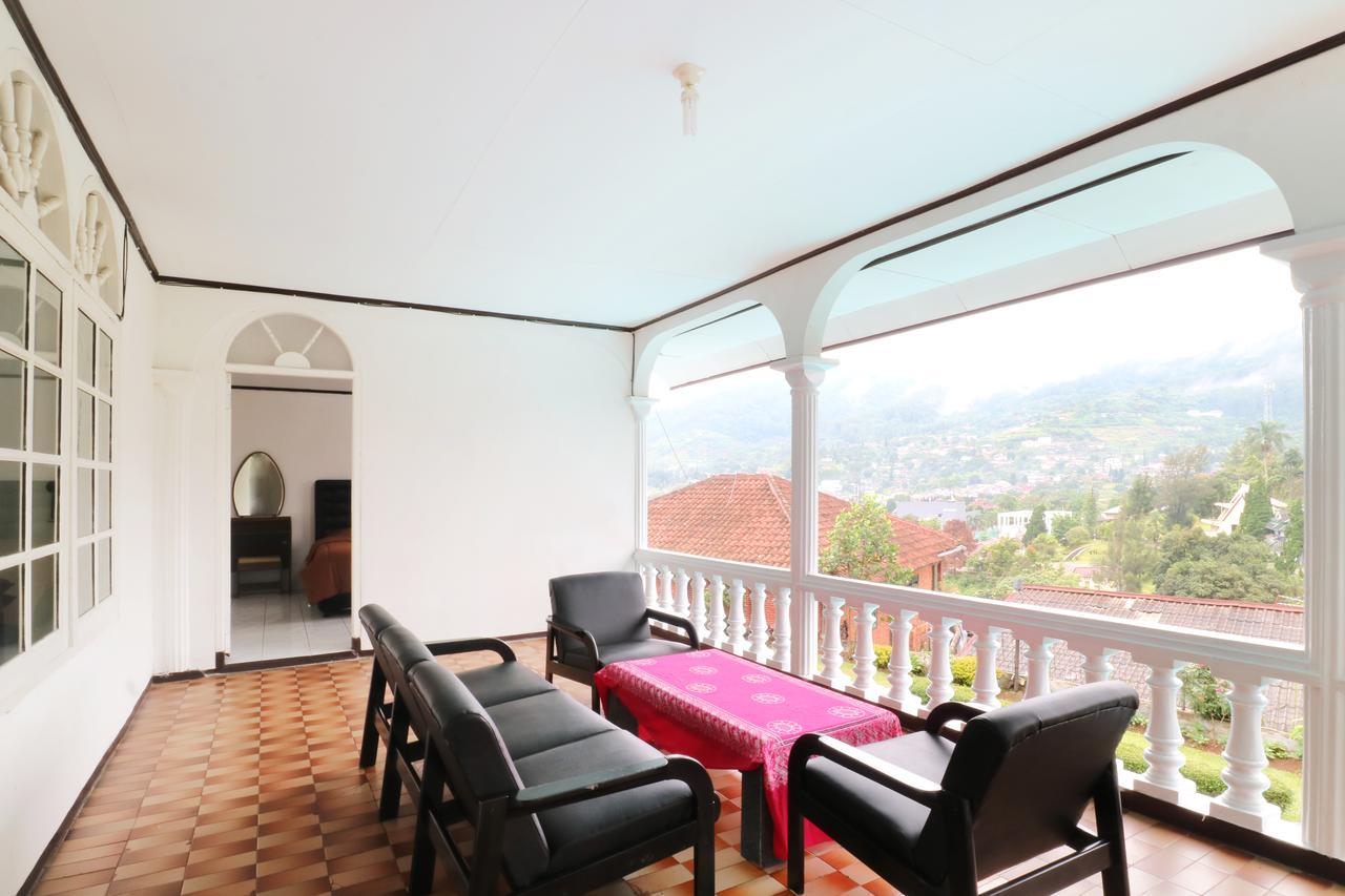 Villa Madani Paragajen Екстериор снимка